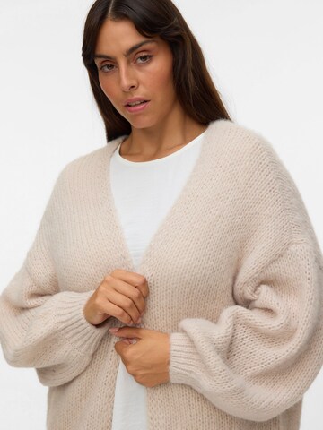 Giacchetta 'VMMaybe' di Vero Moda Curve in beige: frontale