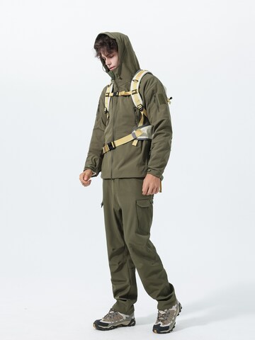 Youthup Sports Suit in Green