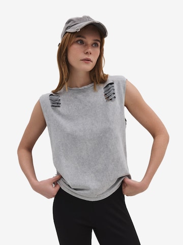 No Matter What Top in Grijs