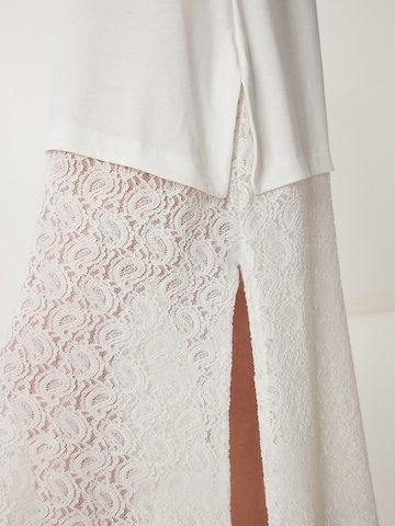 Robe Happiness İstanbul en beige