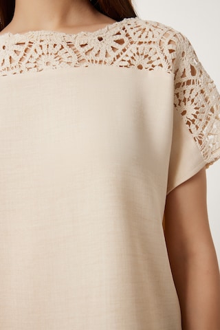 Camicia da donna di Happiness İstanbul in beige