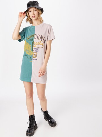 Nasty Gal - Vestido 'Spliced Varsity' em verde