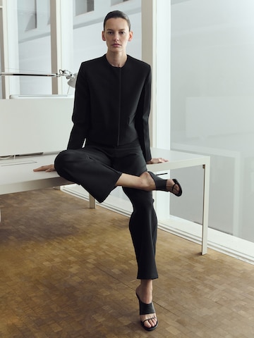 MANGO Loosefit Broek 'Louis' in Zwart