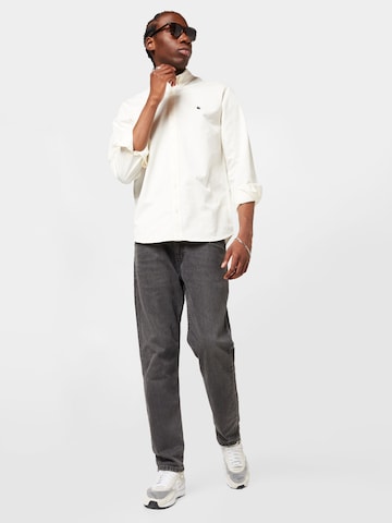 Carhartt WIP Rovný strih Biznis košeľa 'Madison' - biela