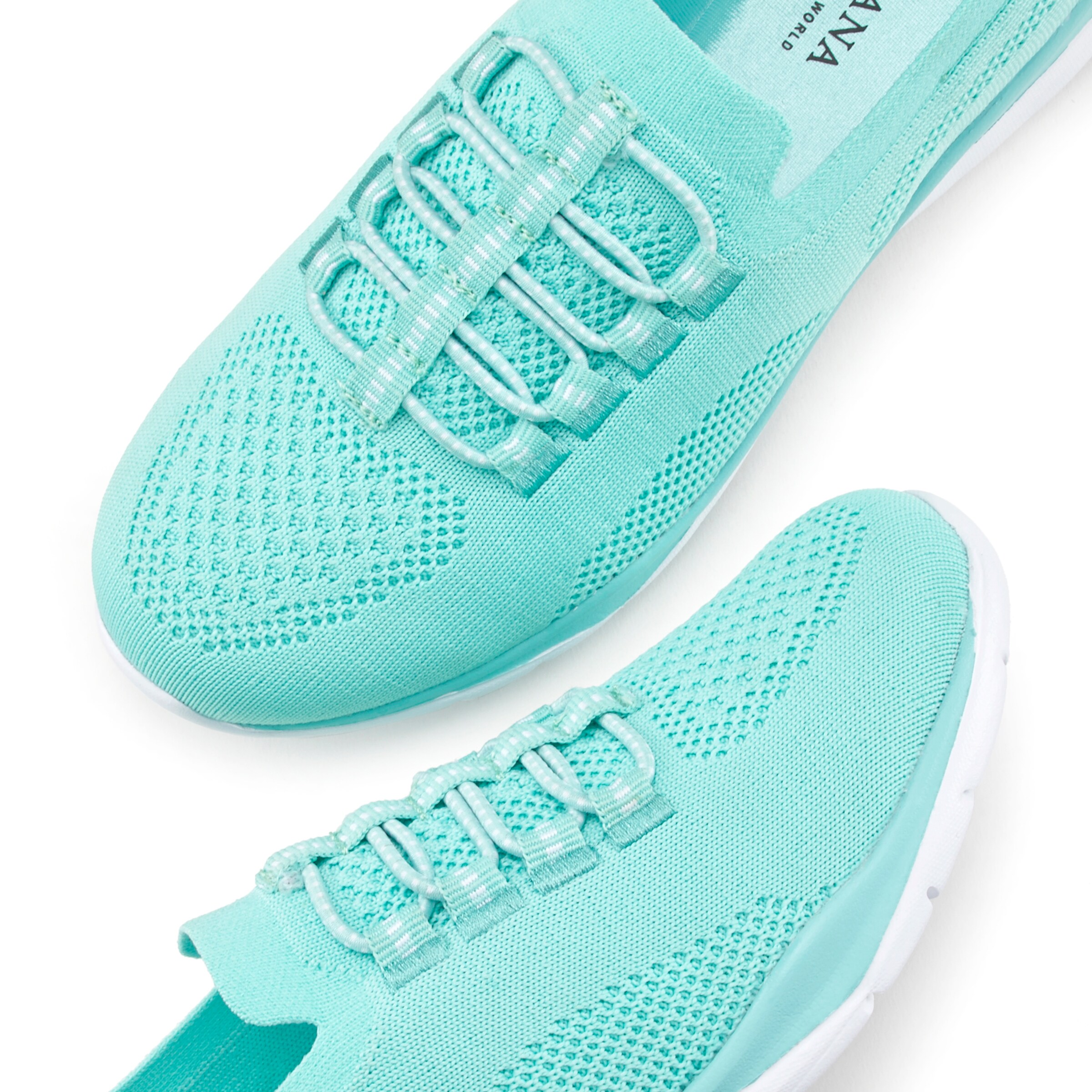 LASCANA Trampki slip on w kolorze zielony