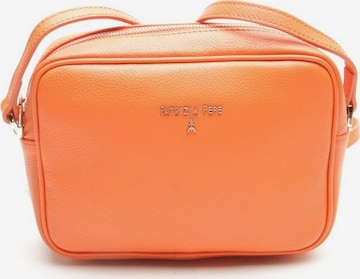 PATRIZIA PEPE Schultertasche / Umhängetasche One Size in Orange: predná strana