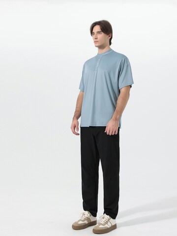 YOUTHUP Shirt 'Leibfrei'‌‌‌‌‌‌‌‌‌ in Blau