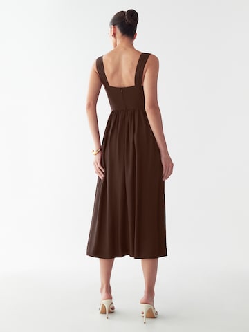 ruda BWLDR Suknelė 'Midas': galas