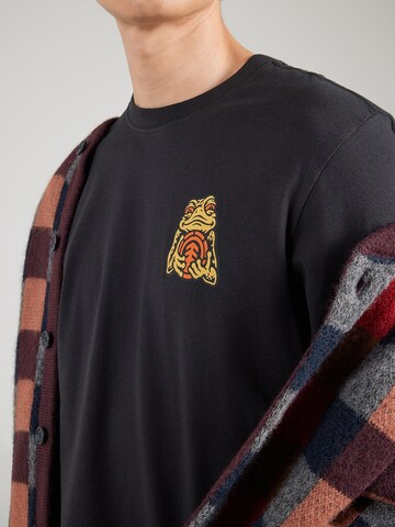 ELEMENT T-shirt 'TIMBER THE FROG' i grå