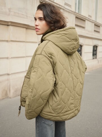 Bhoem Between-season jacket in Green