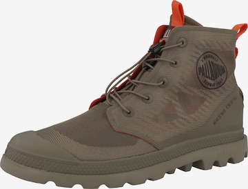 Boots stringati 'Pampa Lite Travel Vt ' di Palladium in verde: frontale