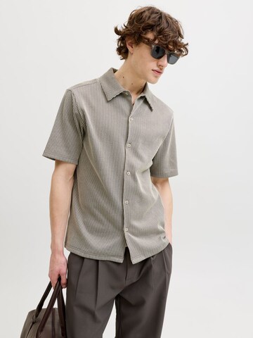 Coupe regular Chemise JACK & JONES en beige