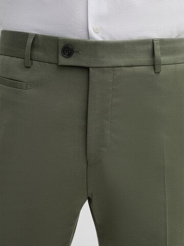 Skinny Pantalon à plis 'Kyle' STRELLSON en vert