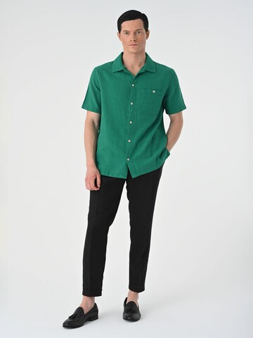 Antioch Slim fit Button Up Shirt in Green