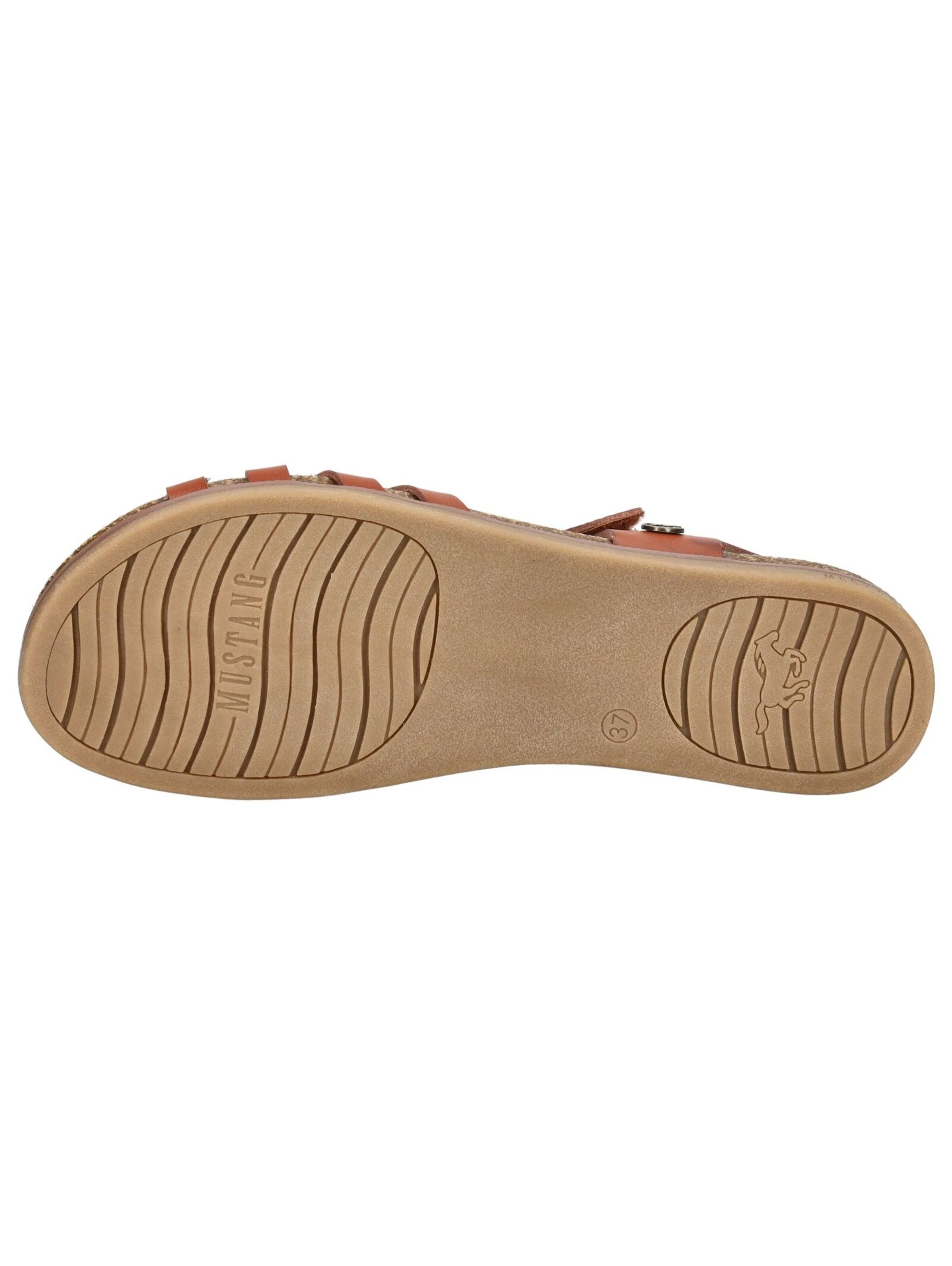 MUSTANG Sandals in Brown