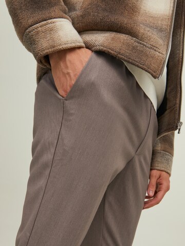 Regular Pantalon 'WILL XAVIER' JACK & JONES en gris