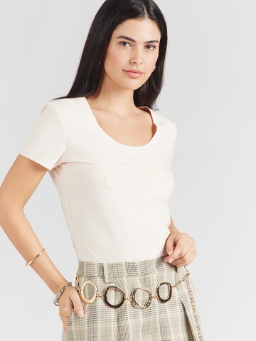 T-shirt GUESS en jaune : devant