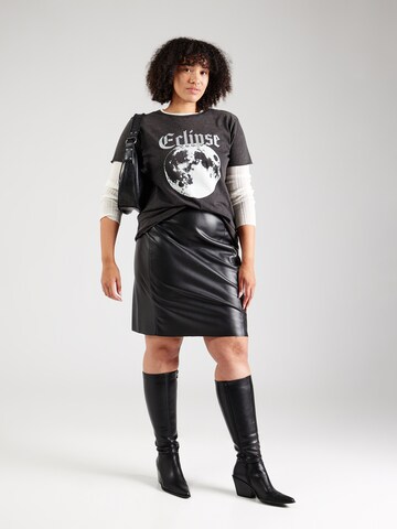 ONLY Carmakoma T-Shirt 'CARMIKO LUNA' in Schwarz