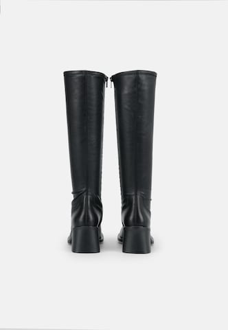 VAGABOND SHOEMAKERS Boots 'VEGA' in Black