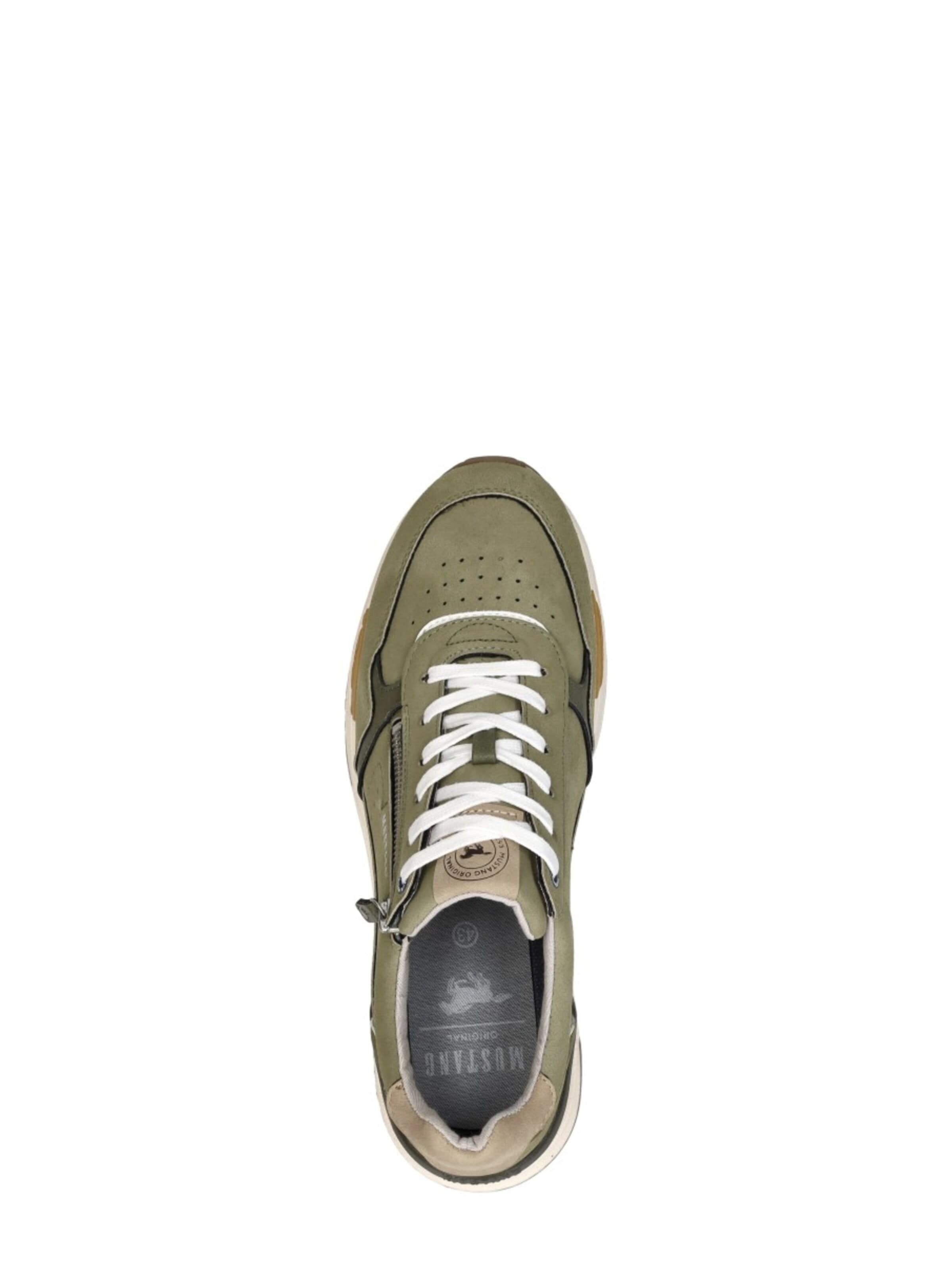 Baskets basses 'Sneakers Laag' MUSTANG en vert
