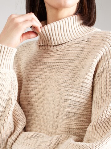 ABOUT YOU Sweater 'Linnea' in White