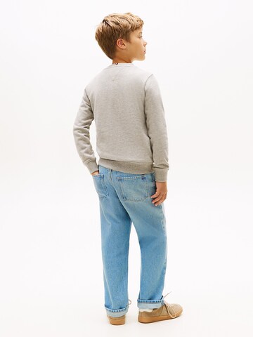 TOMMY HILFIGER Sweatshirt in Grey