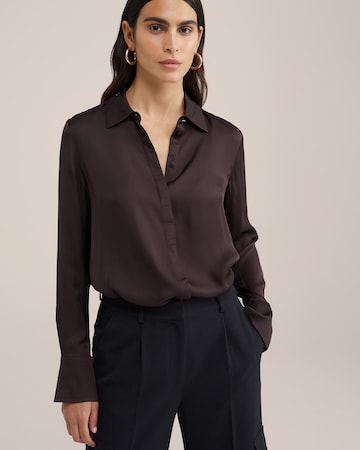 WE Fashion Blouse in Brown: front