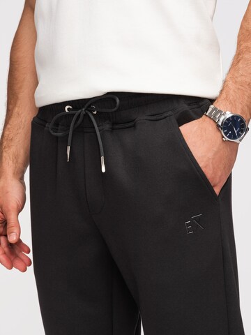 Ombre Regular Chino in Zwart