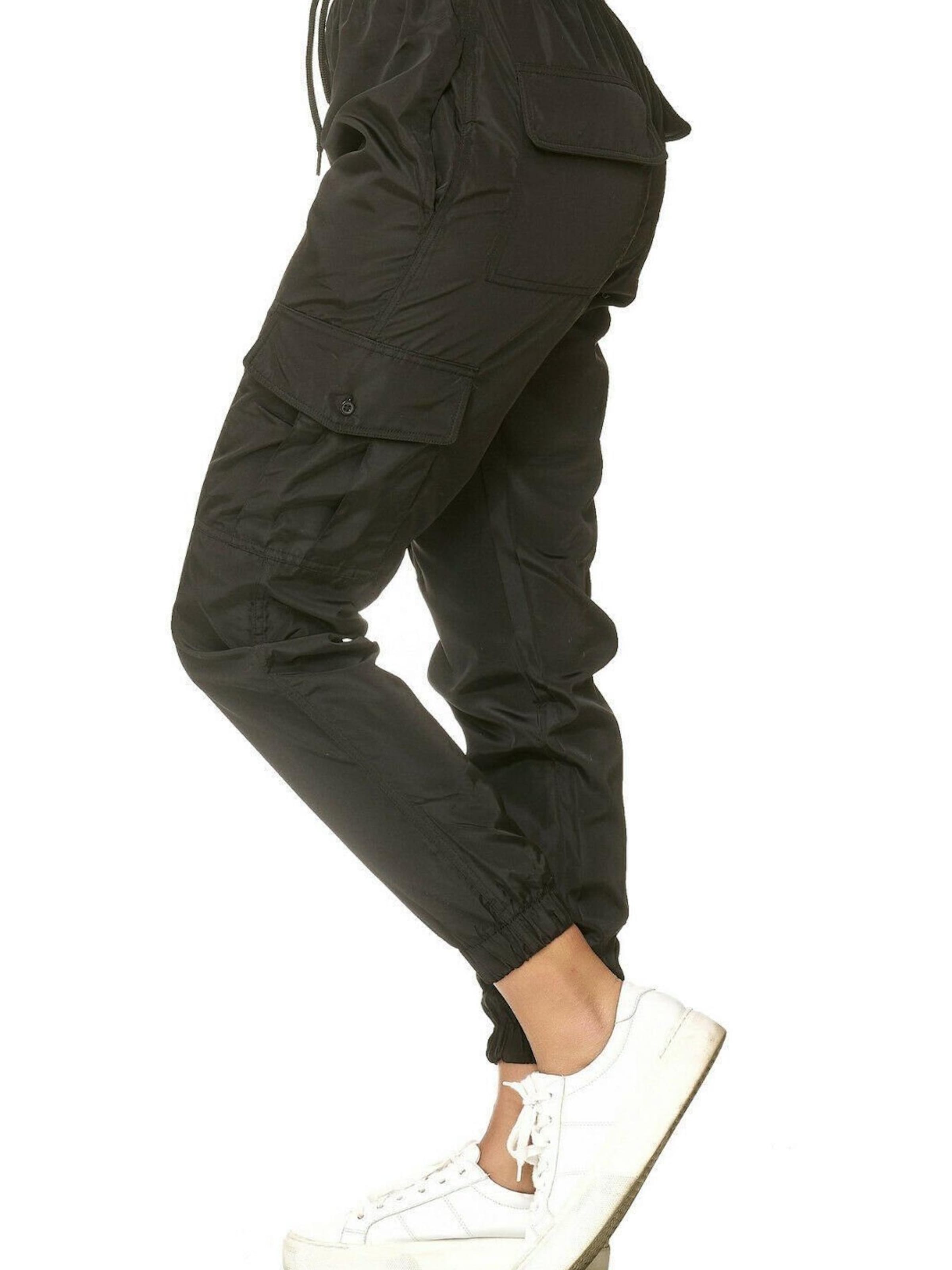 Worldclassca Regular Cargo Pants in Black