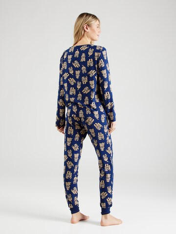 Chelsea Peers - Pijama en azul