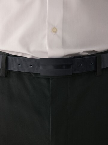 Next Belt in Black