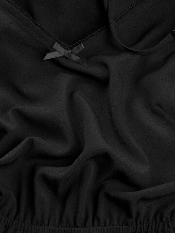 Tommy Jeans Kleid 'ESSENTIAL' in Schwarz