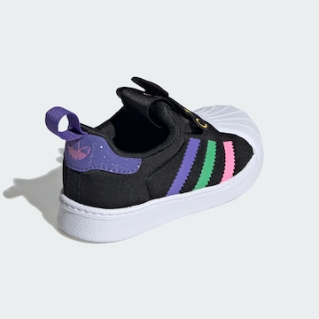 ADIDAS ORIGINALS Tennarit värissä musta