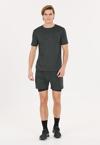 Virtus Performance Shirt 'Roger V3' in Green