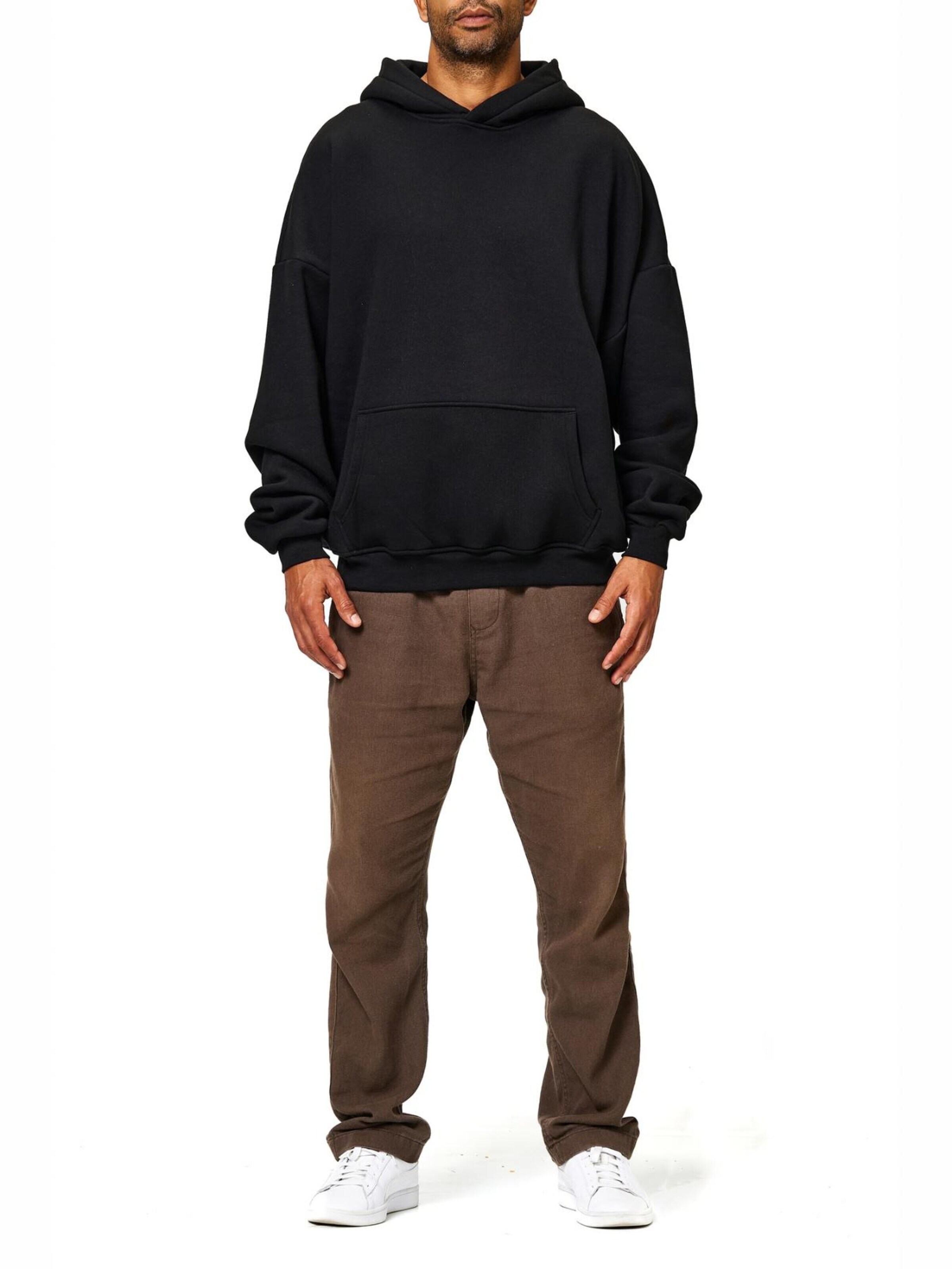 BlankOrder Sweatshirt in Black