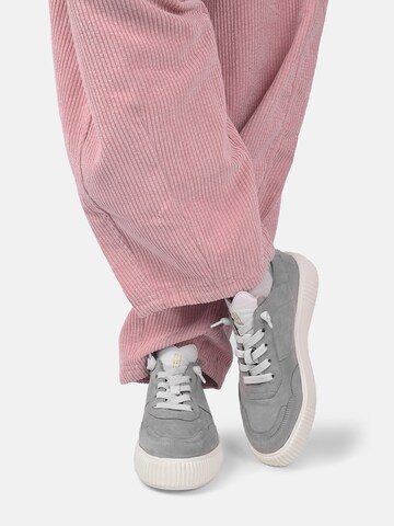 Crickit Sneaker ' OAKLI ' in Grau: Vorderseite