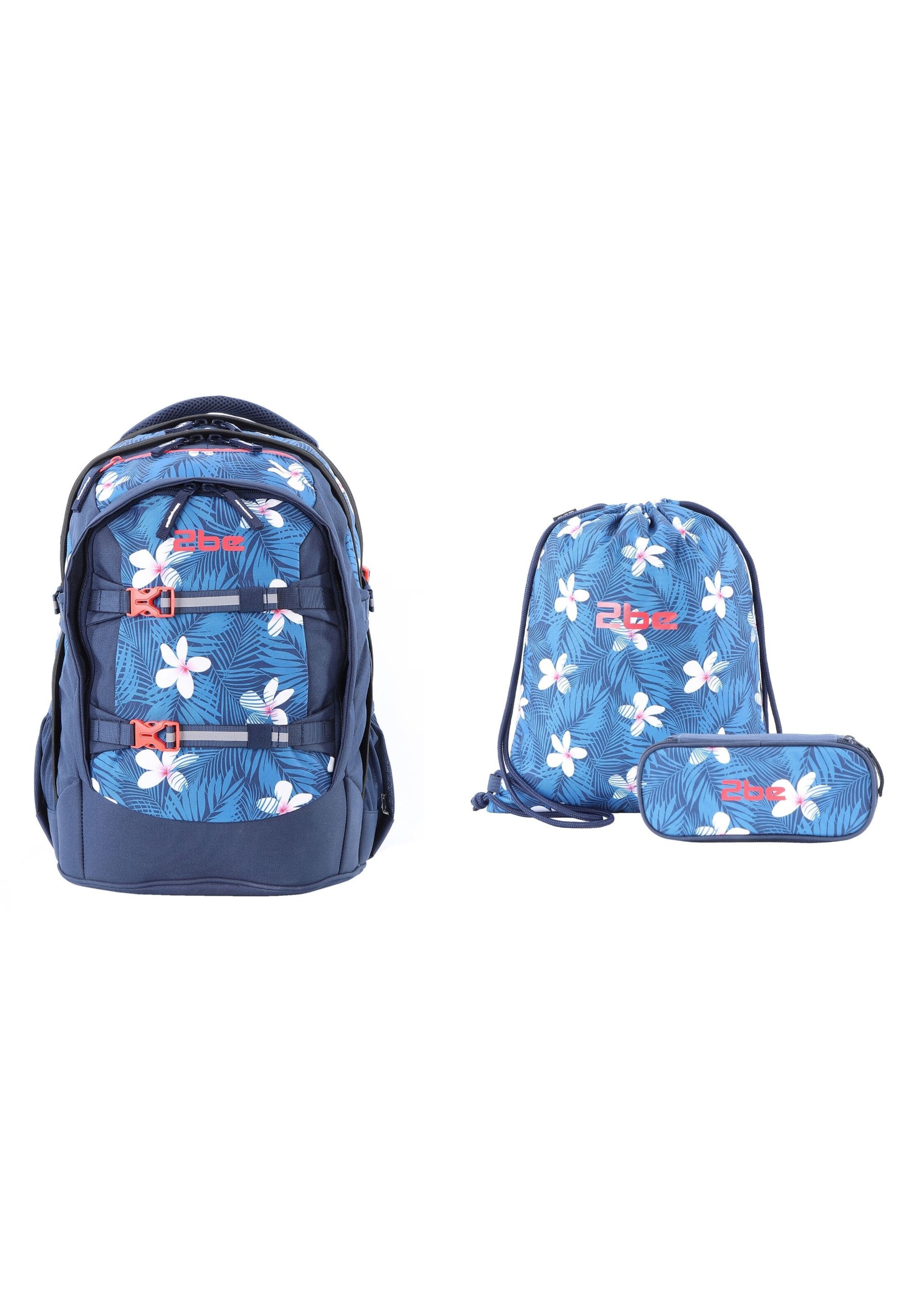 2be Backpack in Blue: front