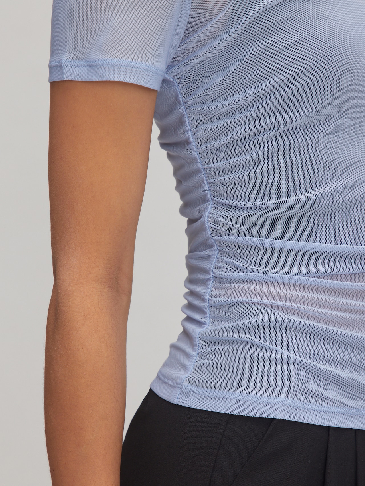 EDITED Camiseta 'Lissy' azul