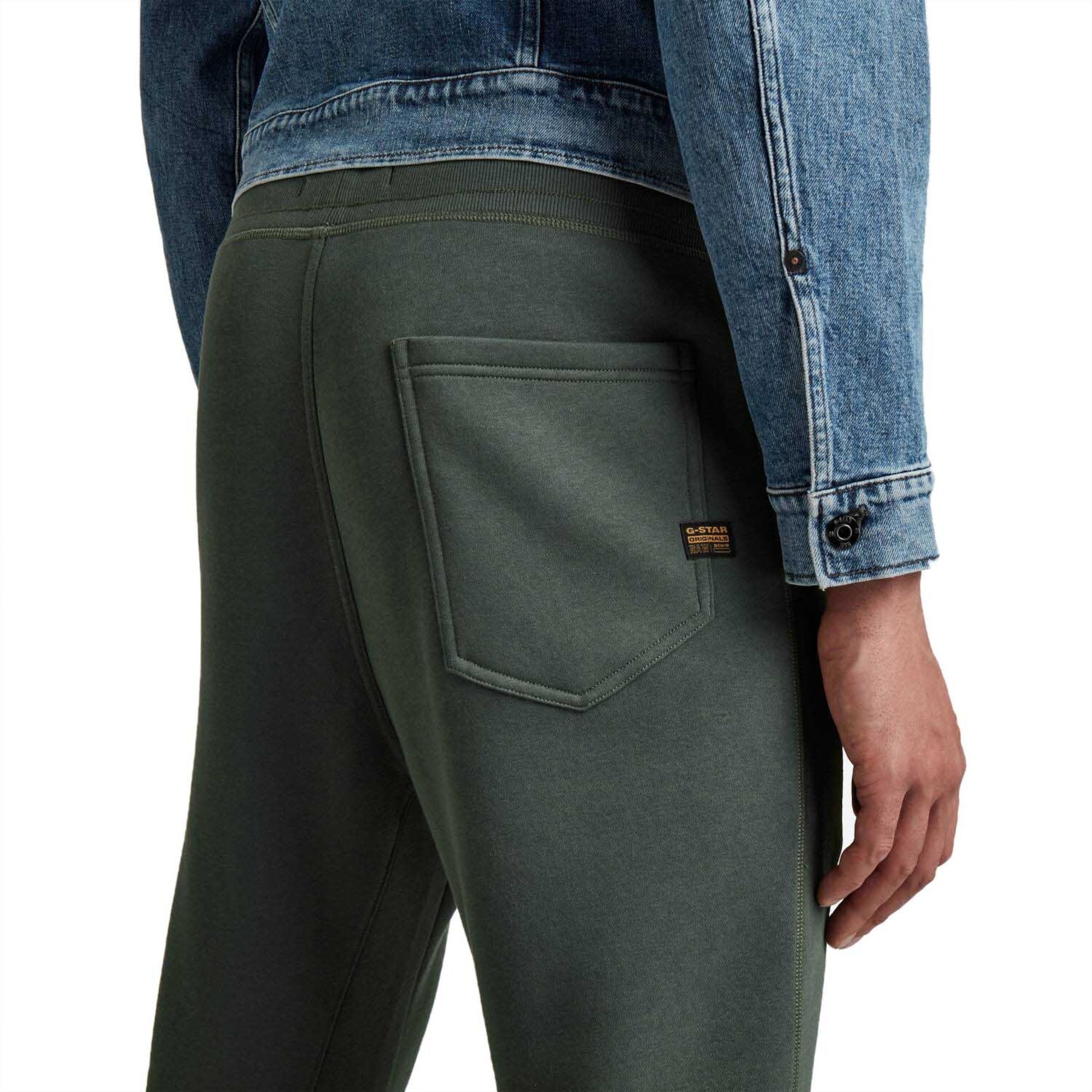 pelēks G-STAR Pakapēniski sašaurināts piegriezums Bikses 'Type C'