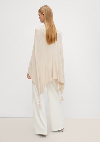 COMMA Cape in Beige: zadná strana