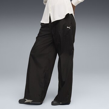 PUMA Wide leg Broek in Zwart: voorkant