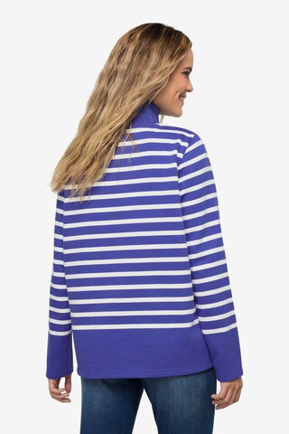 LAURASØN Sweatshirt in Lila