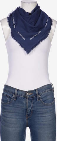 Calvin Klein Jeans Scarf & Wrap in One size in Blue: front