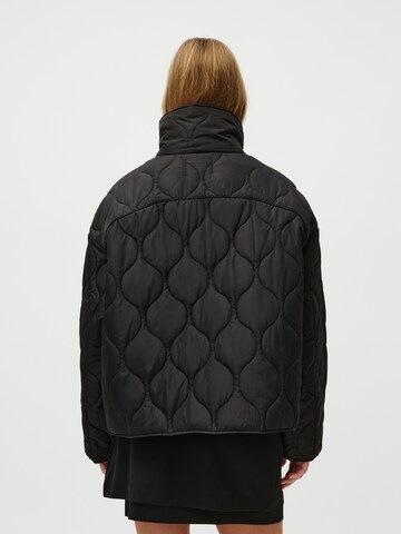 LeGer by Lena GerckePrijelazna jakna 'Beyond' - crna boja