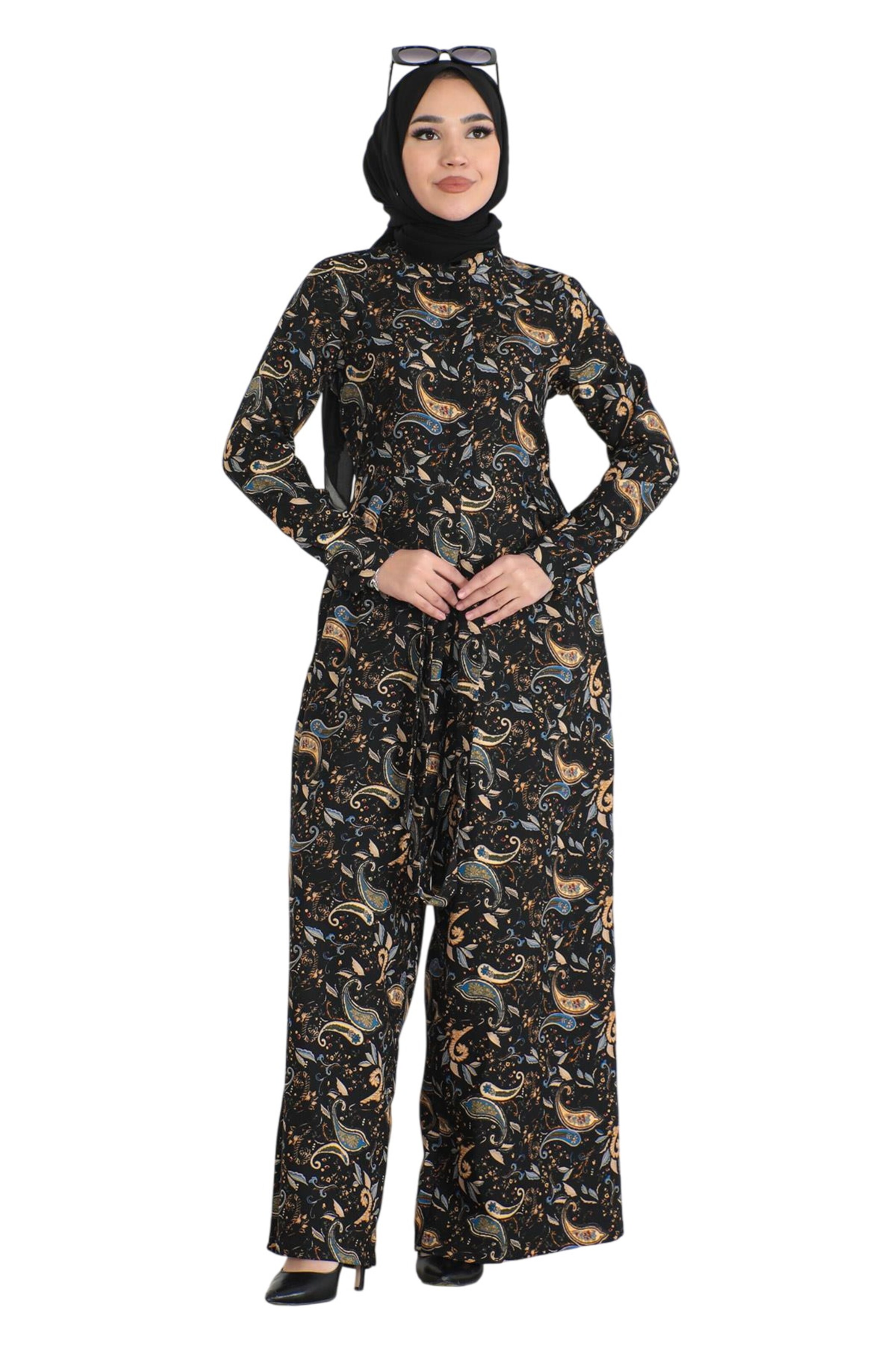 MODAMIHRAM Jumpsuit in Black: front