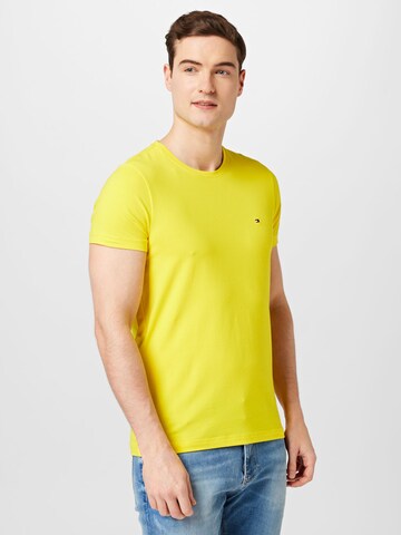 TOMMY HILFIGER Slim Fit T-Shirt in Gelb: predná strana