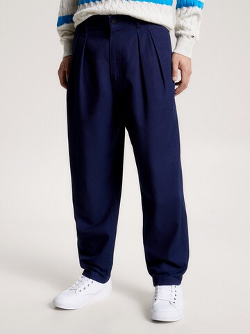 TOMMY HILFIGER Loose fit Pleat-Front Pants in Blue: front