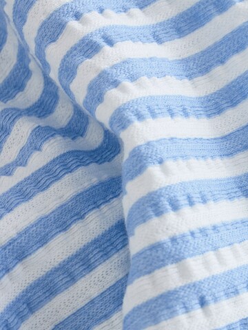 Next Топ в Синий