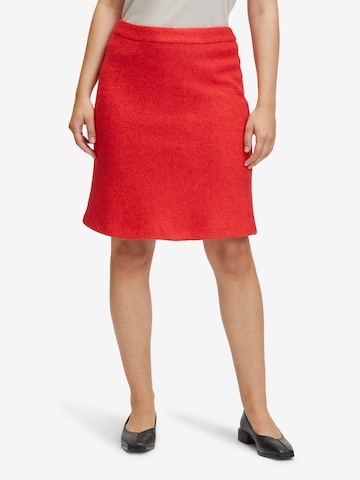Betty Barclay Skirt in Red: front