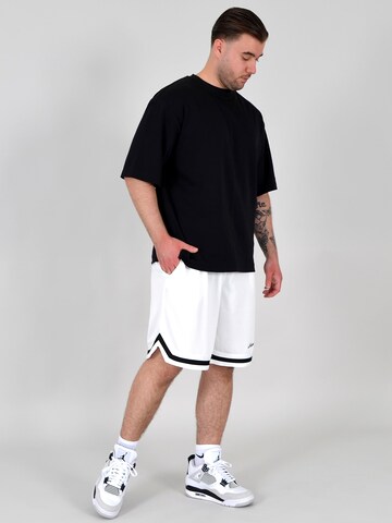 Adam Loosefit Sporthose 'Sweatshorts Basketball Shorts'‌‌‌‌‌‌‌‌‌ in Weiß